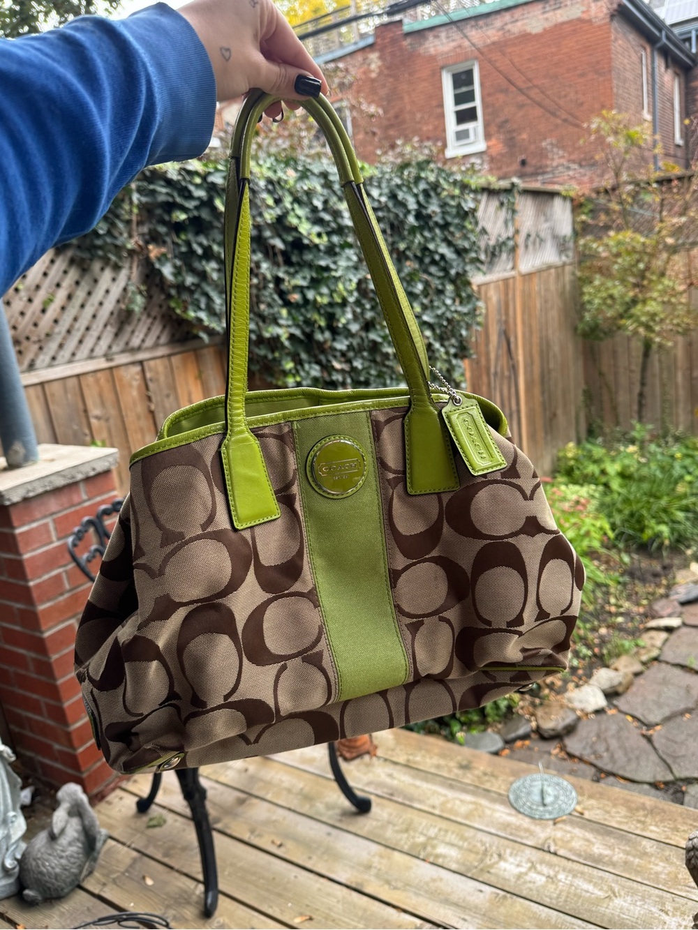 Coach green kisslock purse